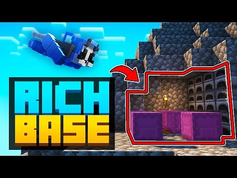 How I Found the RICHEST Base on Minecraft's Biggest Minecraft Server