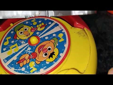 Toy Sunday - Episode 29 Mattel Sesame Street Talking CD Player