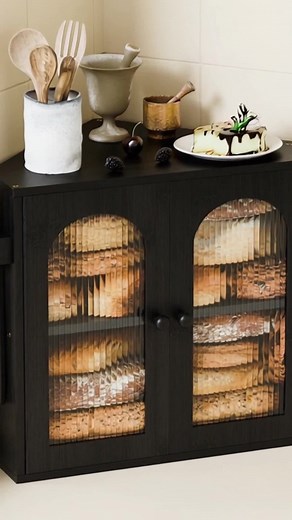 Stylish Corner Bread Box for a Tidy Kitchen