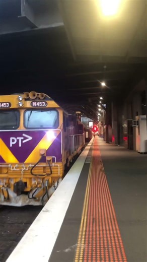Nclass n453 arrives into southern cross station #train #railway #railway #automobile