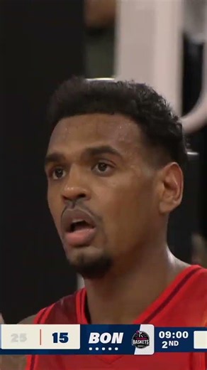 Xavier Rathan-Mayes Points Leader for FC Bayern München Basketball vs. Telekom Baskets Bonn - Top Pl