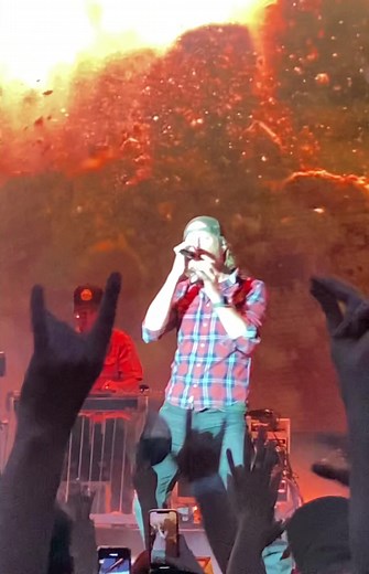 Dierks Bentley Burning Man Live Performance