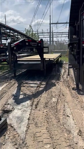 💥 NEW years SPECIALS 2026 💥 MANY TRAILERS IN STOCK READY TO GO TO THE NEXT DEALER AND CUSTOMER !!!! 💯 WE CAN ALSO BUILD ANY SIZE TRAILER AND PAINTED ANY COLOR YOU WANT WITHIN 2 weeks max ! #TrailerManufacturer #texasmade #BuiltToLast #silverback #BuiltDifferent #bestbuilt #imitatedneverduplicated #houston | Silverback Trailer Company