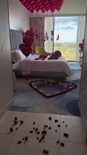 Anniversary Room Decor Ideas | Romantic Room Set-Up for Couples