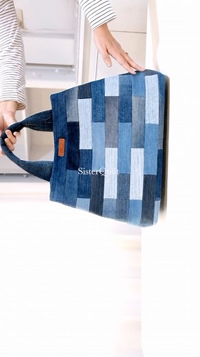 54K views · 914 reactions | How to make recycled denim bag | sewing | easy | tutorial� #online #handmade #bag #DIY #tutorial | SisterQuilt | Facebook