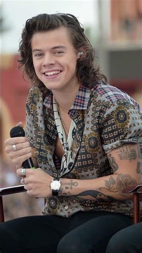 Harry Styles’ Extra Body Part surprising celebrity fact #celebrityfacts #harrystyles