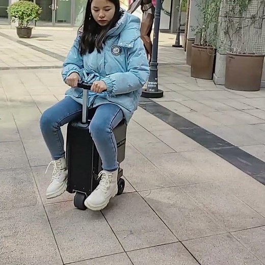 Airwheel-Free Intelligent Life-Discover the Future of Travel with Airwheel SE3MiniT smart luggage