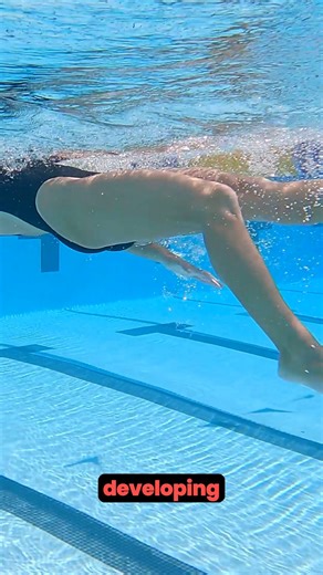 🛑 Stop making these common backstroke kick issues. | U.S. Masters Swimming