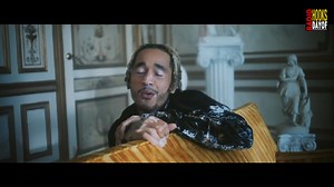 Ariana Grande - BoyFriend