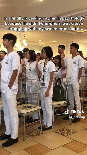 Trust me, every psych major has their own issues, that's why they chose psychology. Studying psych is like a form of self-therapy to us.😆 anw, one more year to go🥳 #fyp #psychology #psychtok #rpm #medtok