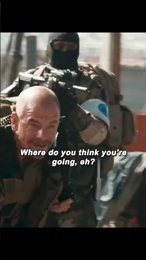 "Mission gone horribly alien! 👽 MNU agent Wikus storms District 9 to evict the ‘prawns