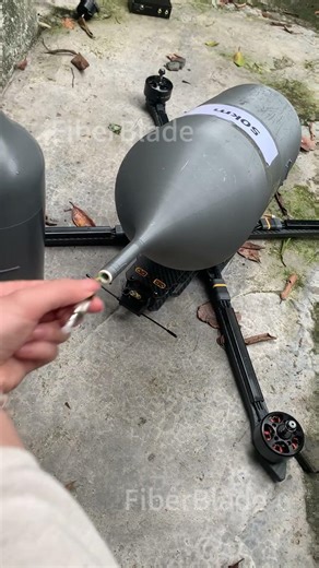You can test the quality of the fiber optic cable#fpv #dronefiberoptics #fiberblade #Fiber optic dro