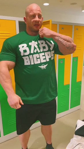 SIZE XXXXL 👌 #MichalKrizo #Bodybuilding #Muscle #Fitness