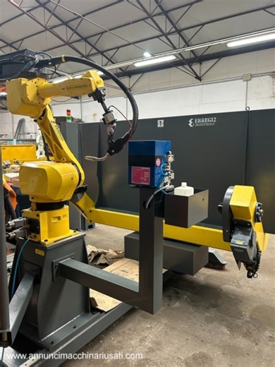 FANUC robot welding island