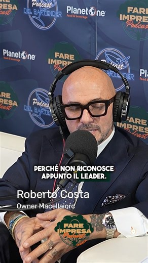 PlanetOne on Instagram: "𝐂𝐨𝐬𝐚 𝐬𝐢𝐠𝐧𝐢𝐟𝐢𝐜𝐚 𝐬𝐚𝐩𝐞𝐫 𝐠𝐞𝐬𝐭𝐢𝐫𝐞 𝐮𝐧 𝐥𝐨𝐜𝐚𝐥𝐞 𝐩𝐮𝐛𝐛𝐥𝐢𝐜𝐨? Chi apre un bar, un ristorante o un caffè deve conoscere come guidare un team e quali responsabilità dare a chi. Nel Master Fare Impresa dedichiamo un’intera parte alla gestione delle risorse umane: - ruolo del leader e competenze manageriali - come creare una squadra collaborativa - gestione dei conflitti Perché un locale cresce solo quando crescono le persone che ci lavorano. E al