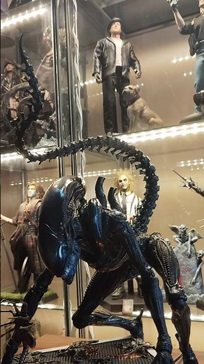 Alien ROMULUS review - Scorched xenomorph + facehugger !! Hot Toys 1/6 figure !! Best horror movie
