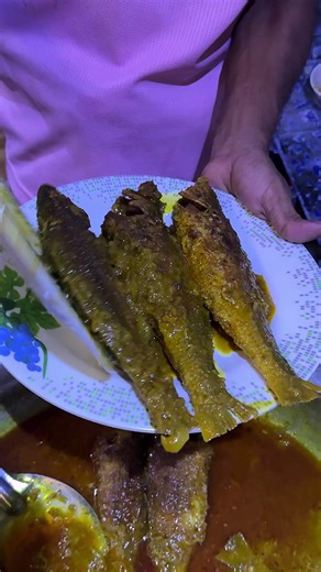 Poa Fish Curry - Launch Food. | Street Food Hunting