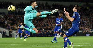 Why Paulo Gazzaniga wasn't sent off vs Chelsea