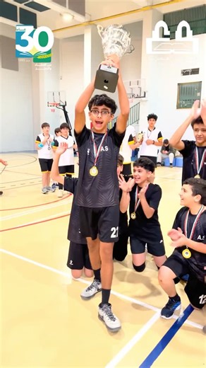 ‎Al-Asriyya المدارس العصرية‎ on Instagram‎: "🏆 المدارس العصرية تتصدّر بطولتي كرة الطائرة تحت 14 عامًا استضافت المدارس العصرية بطولتي كرة الطائرة للإناث والذكور تحت 14 عامًا، بمشاركة مجموعة من المدارس، وقد تميّزت المباريات بتنظيم احترافي ومستوى تنافسي عالٍ. وقد حقّق فريقا الذكور والإناث نتائج مثالية بفوزهم في جميع المباريات 2–0، وحصدهم المركز الأول والكأس، في تأكيد واضح على التميّز في الأداء والتنظيم. 🏐 إناث U14 – الترتيب النهائي المركز الأول: المدارس العصرية المركز الثاني: مدرسة عمّان الوطنية 