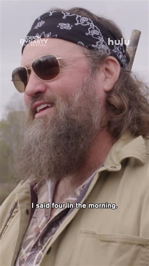 Hulu on Instagram: "Duck hunting 101: No white T-shirts. And maybe put the phone down. Stream #DuckDynastyTheRevival now on Hulu."