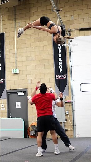 Cheerleading in Slow motion #cheer #cheerleading #gym