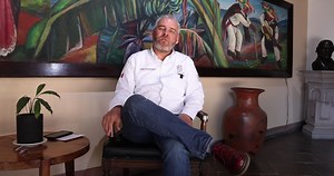 En un acto de justicia social y laboral, llegamos a un acuerdo histórico con productores, empacadores y exportadores de la agroindustria en Michoacán para formalizar a los jornaleros y garantizar todos sus derechos. #HonestidadyTrabajo | Alfredo Ramírez Bedolla