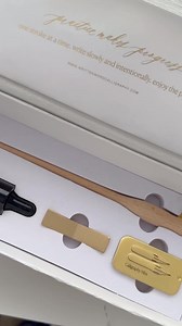 Another calligraphy course? 👀 Hear us out. Most calligraphy courses leave you watching videos alone, wondering, “Am I even doing this right?” The Creative Calligraphy Course is different. It’s slow, supportive, and designed to help beginners build real confidence, not just pretty letters. Start with 2 free classes to learn: ✔️ The right tools (no guessing) ✔️ Proper technique from day one ✔️ The basic strokes that make modern calligraphy actually work No payment info required. Just pens, paper,