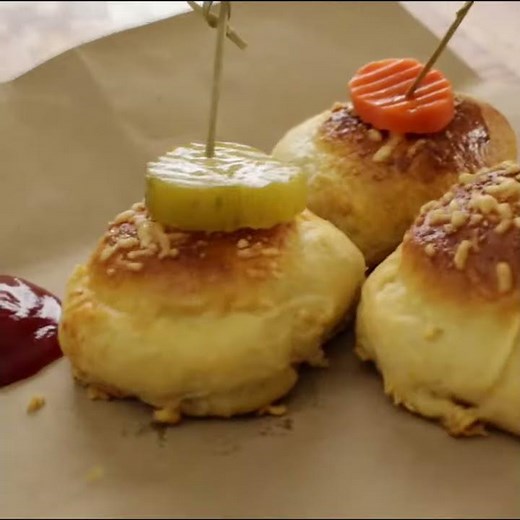 Bacon Cheeseburger Bombs