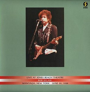 Bob Dylan - Live At Jones Beach Theatre