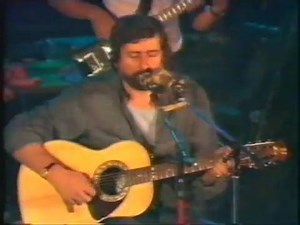 F. Guccini - Incontro (live Bologna 1984) Tratto dal meraviglioso live tenutosi in Piazza Maggiore a Bologna nel giugno '84. | Francesco Guccini Fan Club