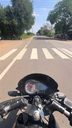 Dinesh Kumar on Instagram: "LG Fridge New Compressor Changing #lgfridge #gascharging #reels #ac"