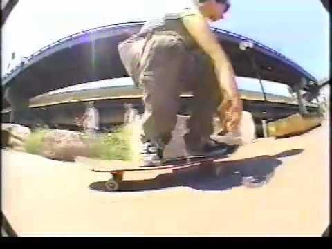 Anthony Pappalardo and Brian Wenning - Alien Workshop commercial (2000)