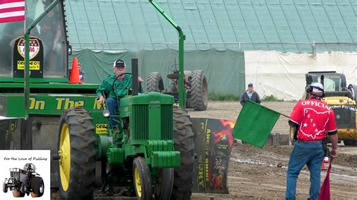 Preble County Fair Eaton OH #tractorpulling #truckpulling #pulling #fortheloveofpulling | For The Love Of Pulling