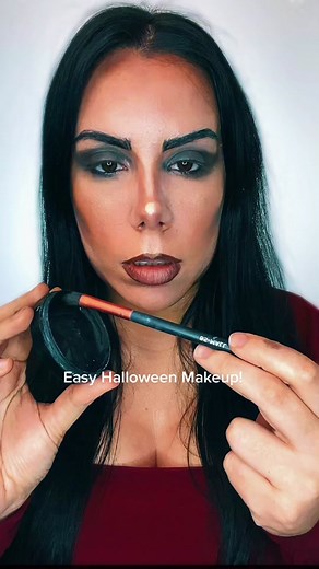 Easy Halloween Makeup! #vikings #the100 #vikingmakeup #mua #halloween #halloweenmakeup #31daysofhalloween #spookyseason #mehron