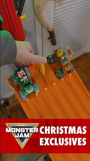 Which Monster Jam Christmas Truck Wins? #monstertruck #monsterjam