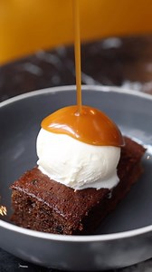 Sticky toffee pudding heaven at @heddonstkitchen ! | Gordon Ramsay