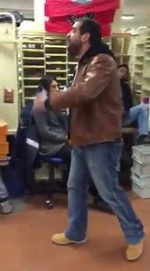 850K views · 3.7K reactions | La direction de La Poste fait intervenir la police avec leurs flashballs dans le bureau d'Asnieres... La réaction unanime des postiers les fait reculer ! On voit que ce qui fait peur aux patrons, c'est l'unité entre la jeunesse et le monde du travail ! | Sudposte Hauts de Seine | Facebook