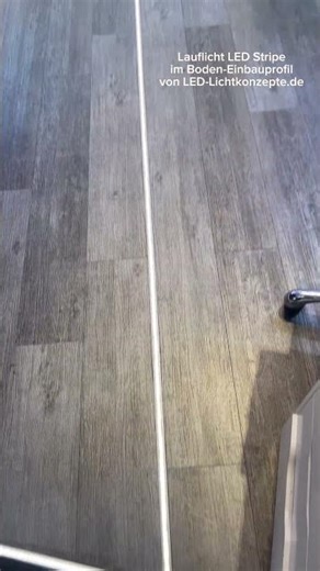 ❤️ DIY LED Lichtleiste im Boden Einschalt Effekt Lauflicht
