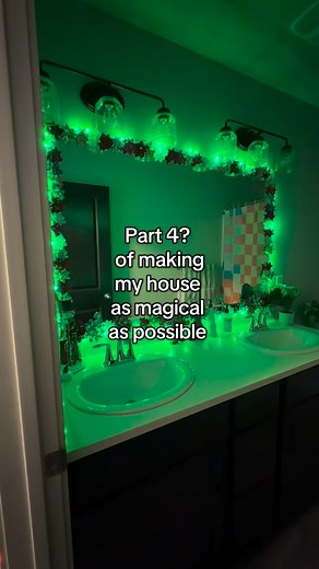 🎄this is a super affordable decor idea for the holidays, and your kids will LOVE it | Kelcy Rhoades