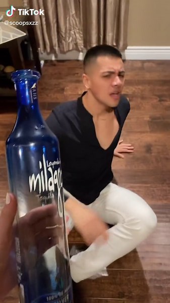 Edgurrr (@scoopsxzz)’s videos with original sound - Sasha Clitbo