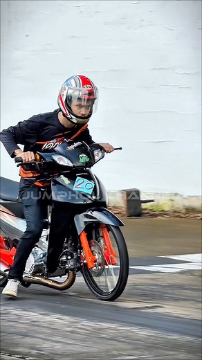 362K views · 19K reactions | อารมณ์ประมาน ขี่ไปตลาดด้วยความเร็วสูง SMKช่างเซ๊ะ ม.กรุงเทพ อั๊ตคลอง13 #จุมพล #channel #JumpholChannel #SMK | Chumphol Sitthiros | Facebook