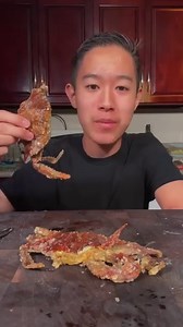 ⁣Soft Shell Crabs 101 with @Nikoapue  Soft Shell crabs are blue crabs that have just molted so they have a really soft shell, you can actually eat the whole thing! This was super crispy and absolutely delicious! The Soft Shell Crab that I used were from Sizzlefish! Order your soft shell crabs online today at https://www.sizzlefish.com/ | Sizzlefish | Facebook