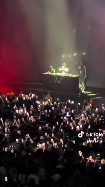 D Block Europe Concert Recap: Highlights and Performances