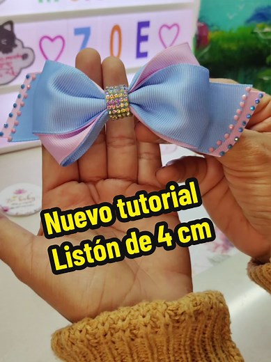 Hola, te comparto un nuevo #tutorial Si te gusta lo que comparto te invito a seguirme 👐y apoyarme con tu like ❤️ Y un bonito comentario eso me motiva mucho 🥰🎀🪡🧵 #tutorialesdemoños #moñosparaniñas🎀 #moñosbonitos #moñosconliston #lazos #tutorialesdelazos