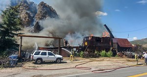 Barn fire in Summit County spreads to wildland, forcing evacuations in Wanship