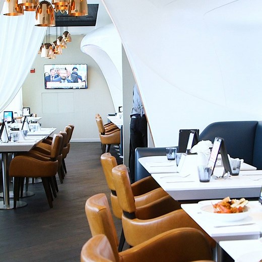 419K views · 844 reactions | United opened a secret, invite-only restaurant hidden in Newark Liberty International Airport — here's what it's like. | Business Insider | Facebook