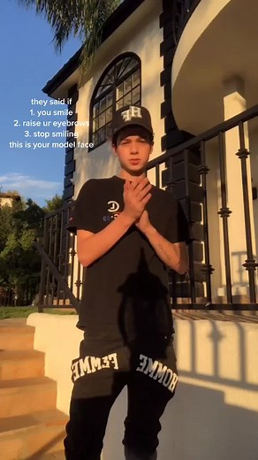 Modeling Face Tutorial by Joey Birlem