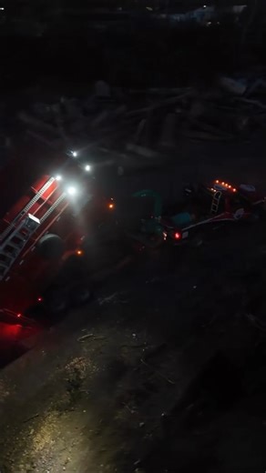 2.2K views · 22 reactions | Thanks for sharing, Dynamo Property Services! Check out their truck / trailer setup using our: - Carbine Off Road / Work Lights - Z Surface Mounts Let's see your setup! Post / Tag Us / Message Us your pics/vids for a $10 off promo code and chance to be featured! @SpeedTechLights #LightingTheWay | SpeedTech Lights | Facebook