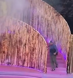 My new show ‘Highway to the David Zome’ opens in Edinburgh next week. You can get a ticket here: https://assemblyfestival.com/whats-on/952-david-odoherty-highway-to-the-david-zone | David O'Doherty