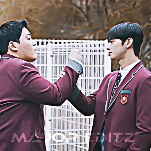 Seo-Jun & Su-ho: Standing Together 👿👀 #truebeauty #kdrama